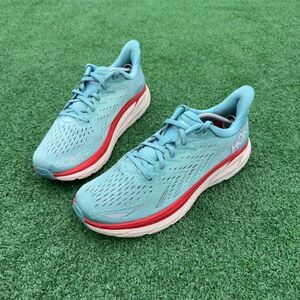 HOKA ONE ONE CLIFTON 8 - Women’s Running Shoes - SIZE 9B